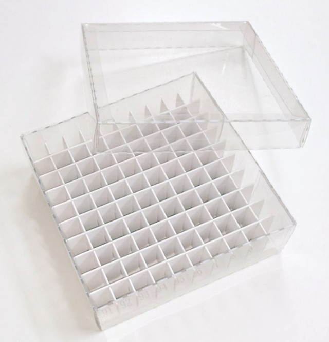 凍結保存用ボックス　外箱透明タイプ　100穴