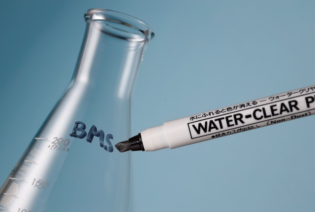 <p>【販売終了】水で消えるペン 3色セット</p>