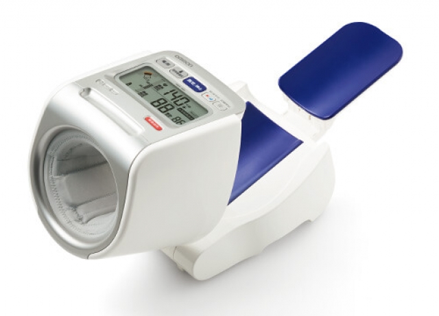 デジタル自動血圧計 HEM-1021