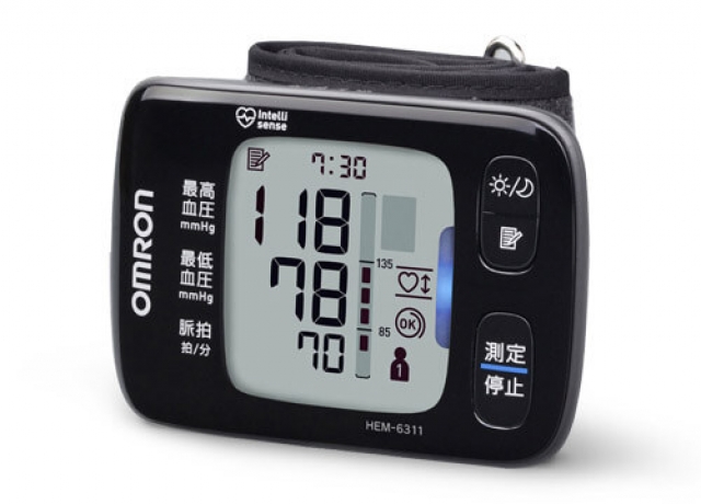 手首式自動血圧計 HEM-6311