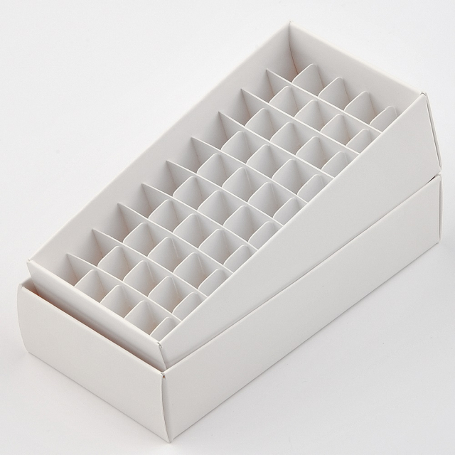 凍結保存用ボックス　0.5ml/50穴/防水タイプ