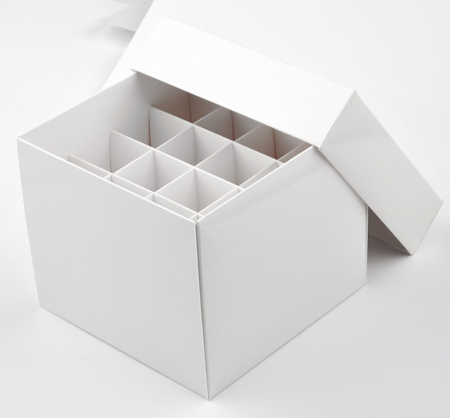 凍結保存用ボックス　50ml/16穴/防水タイプ